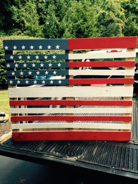 All you need is red, white, and blue paint to make this wood pallet American flag that doubles as art.