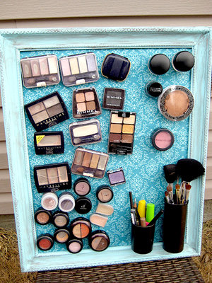 magnetic makeup storage board