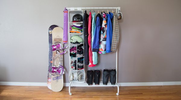 diy snowboarding gear and snowboard storage rack