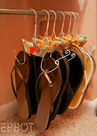 diy sandal holders made from wire hangers