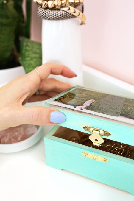 diy epoxy jewelry box