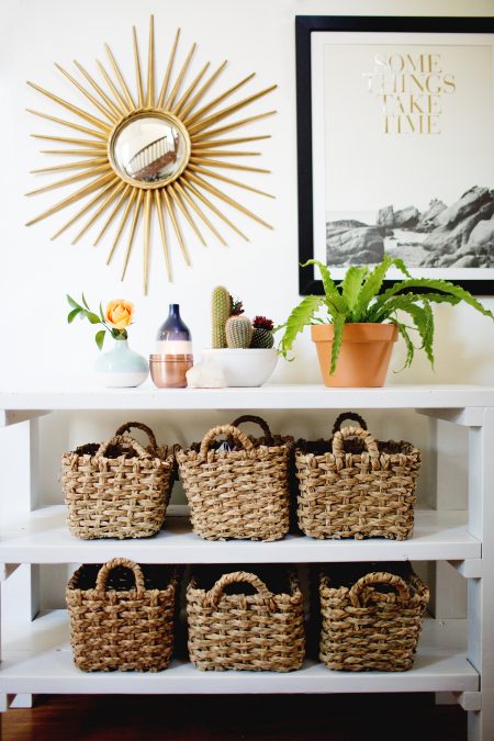 diy entryway table with wicker baskets