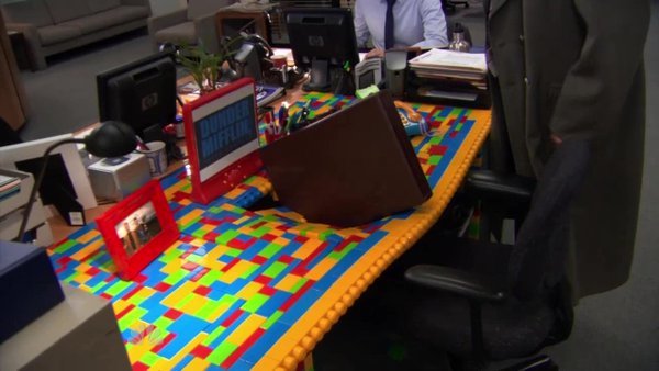 the office duplo brick desk