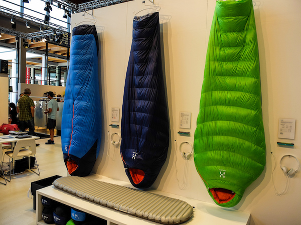 hanging sleeping bags