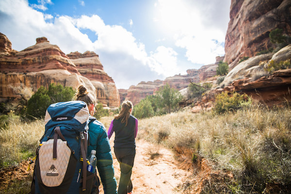 hiking backpack water bottle