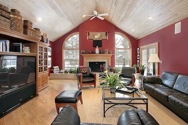 red room with high ceilings