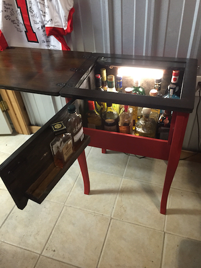 DIY-sewing-machine-liquor-cabinet