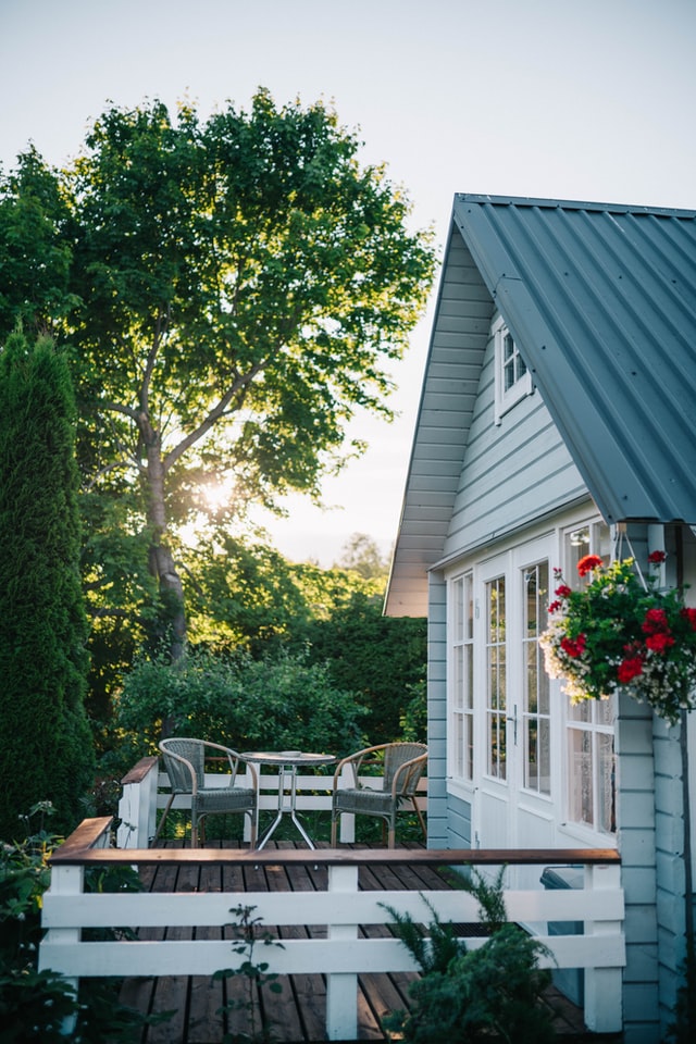 A sideway look of a house against sunlight