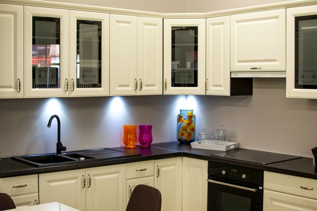 A clean, pristine white kitchen