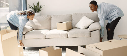 couple moving to new house